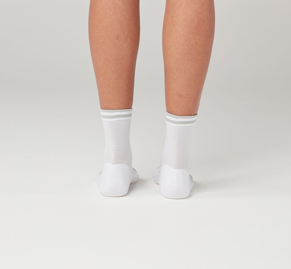 All Gender Hoka One One Performance Crew Socks White | KDNBQP435