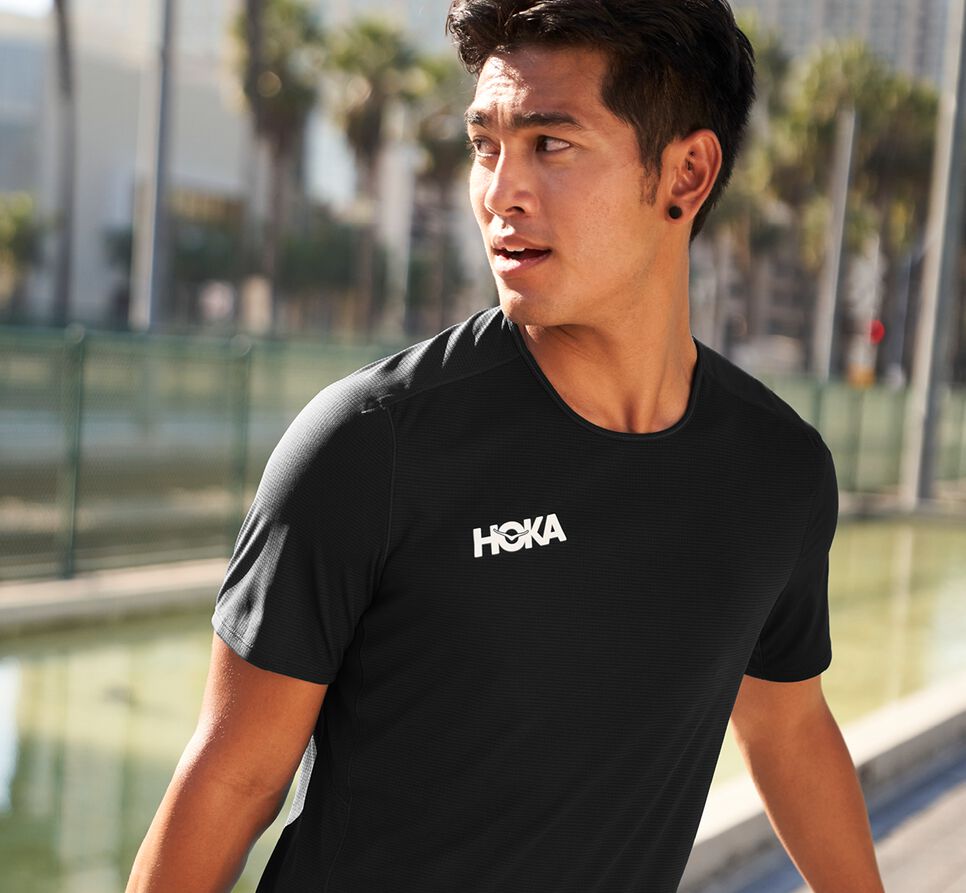 Men's Hoka One One Performance Short Sleeve T Shirts Black | XZDETJ697