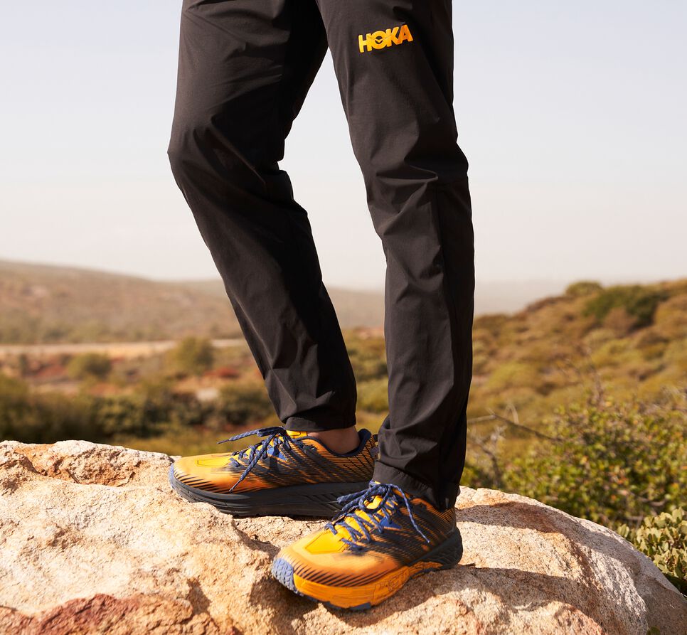 Men's Hoka One One Wind Pants Black | SAGQIC780