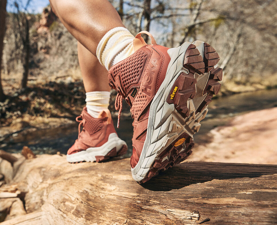 Women's Hoka One One Anacapa Mid GORE-TEX Hiking Boots Hot Sauce / Cherry Mahogany | DRAZEC178